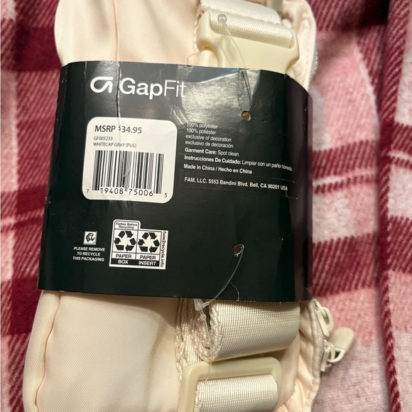 NEW Cozy Pink and Red Plaid Button Down Shirt/Shacket size L & GAP Belt Bag - Picture 4 of 7